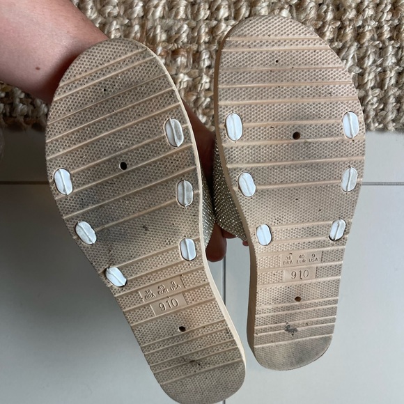 Sandals - Picture 8 of 8